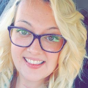 Meet your Posher, Melanie